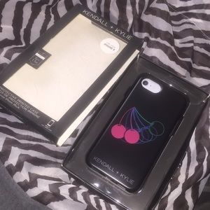 New iPhone 6/7/8 Kendall+Kylie phone case